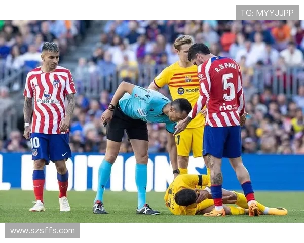 巴萨与皇马激战再现黄牌风波球员情绪高涨引发争议